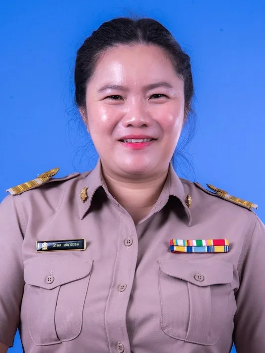 นางสาวนิรมล เสนาธรรม