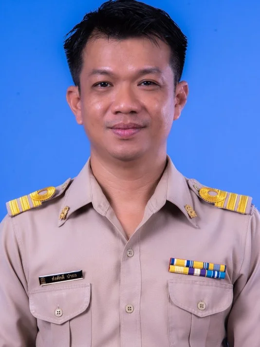 นายส่งศักดิ์ ปาผล